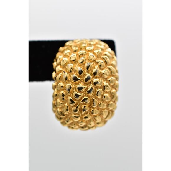 Christian Dior Vintage Clip On Earrings Pebbled Gold Chunky Signed 1980s BinAF - Picture 7 of 12